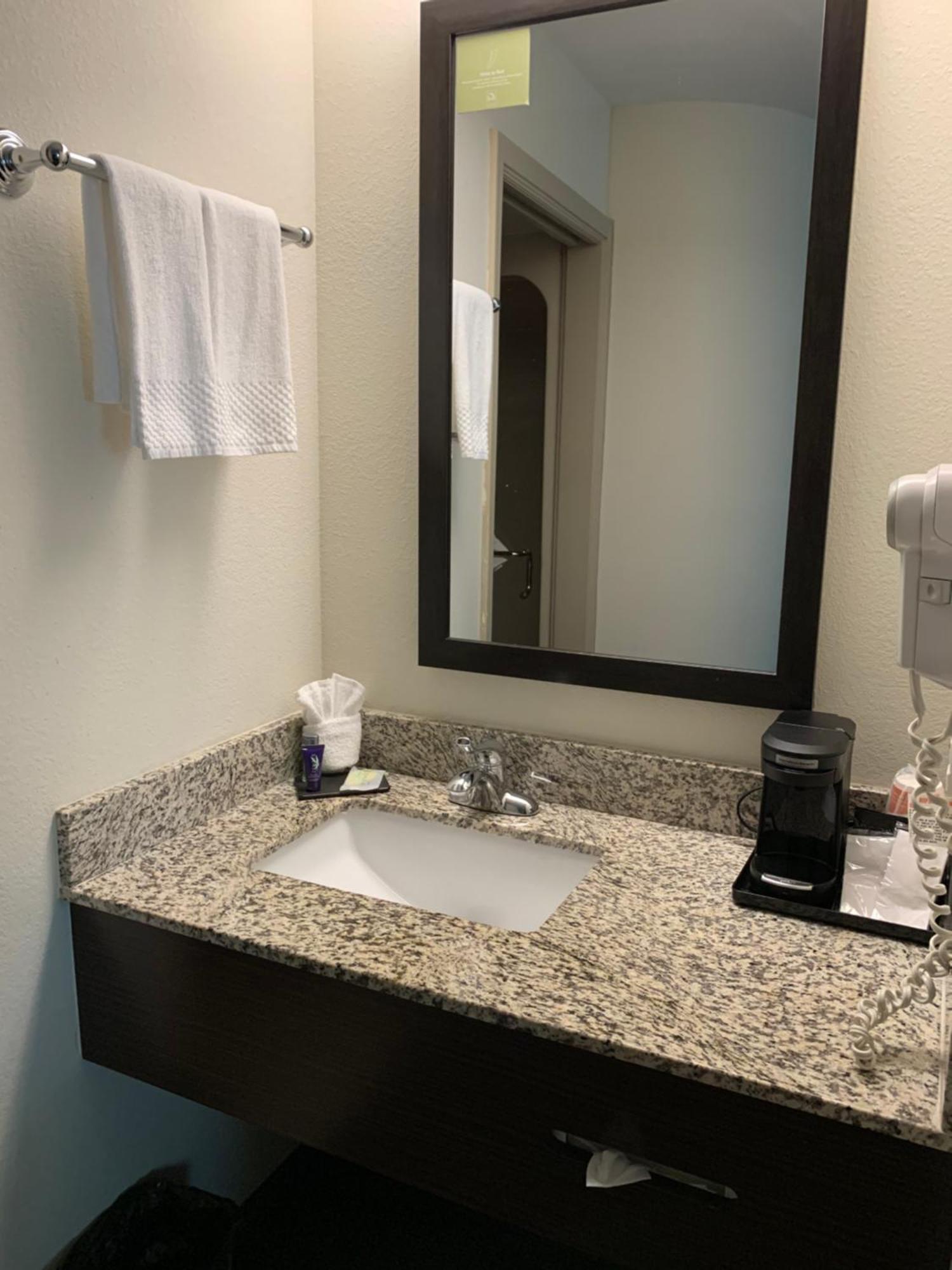 Double Room Two Double Beds Roll Shower Mobility Accessible or Non-Smoking,1716997520:JPEG